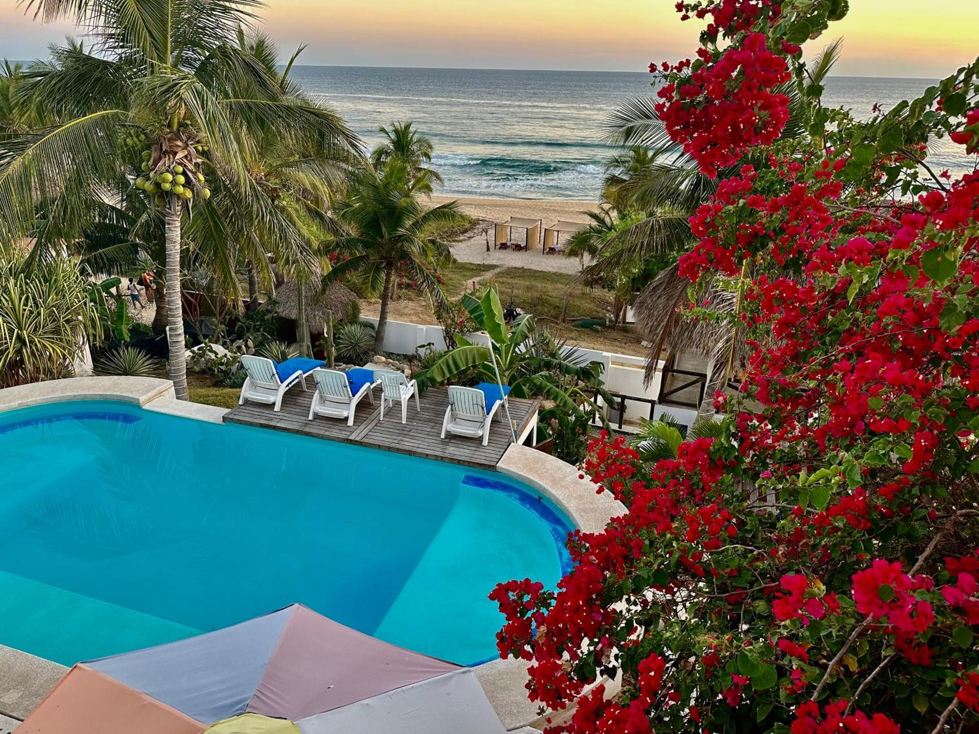 Beachfront Paradise Boutique Hotel Agua Blanca Exterior photo